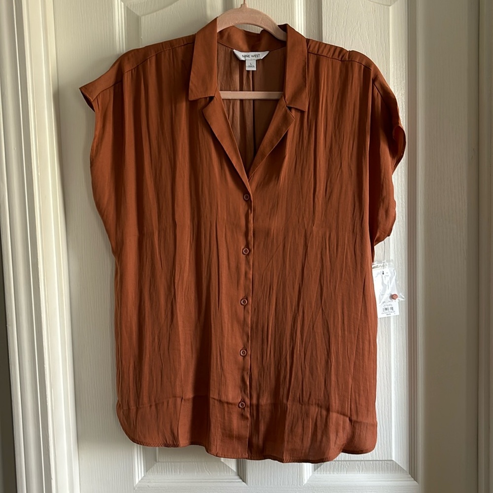 NWT Nine West Rust Orange Button-Up Blouse Size L